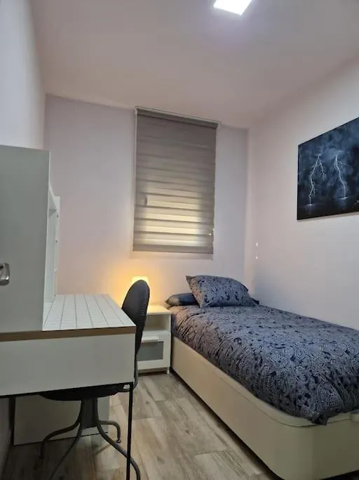 Appartement Piso Con Fantastica Ubicacion à Málaga